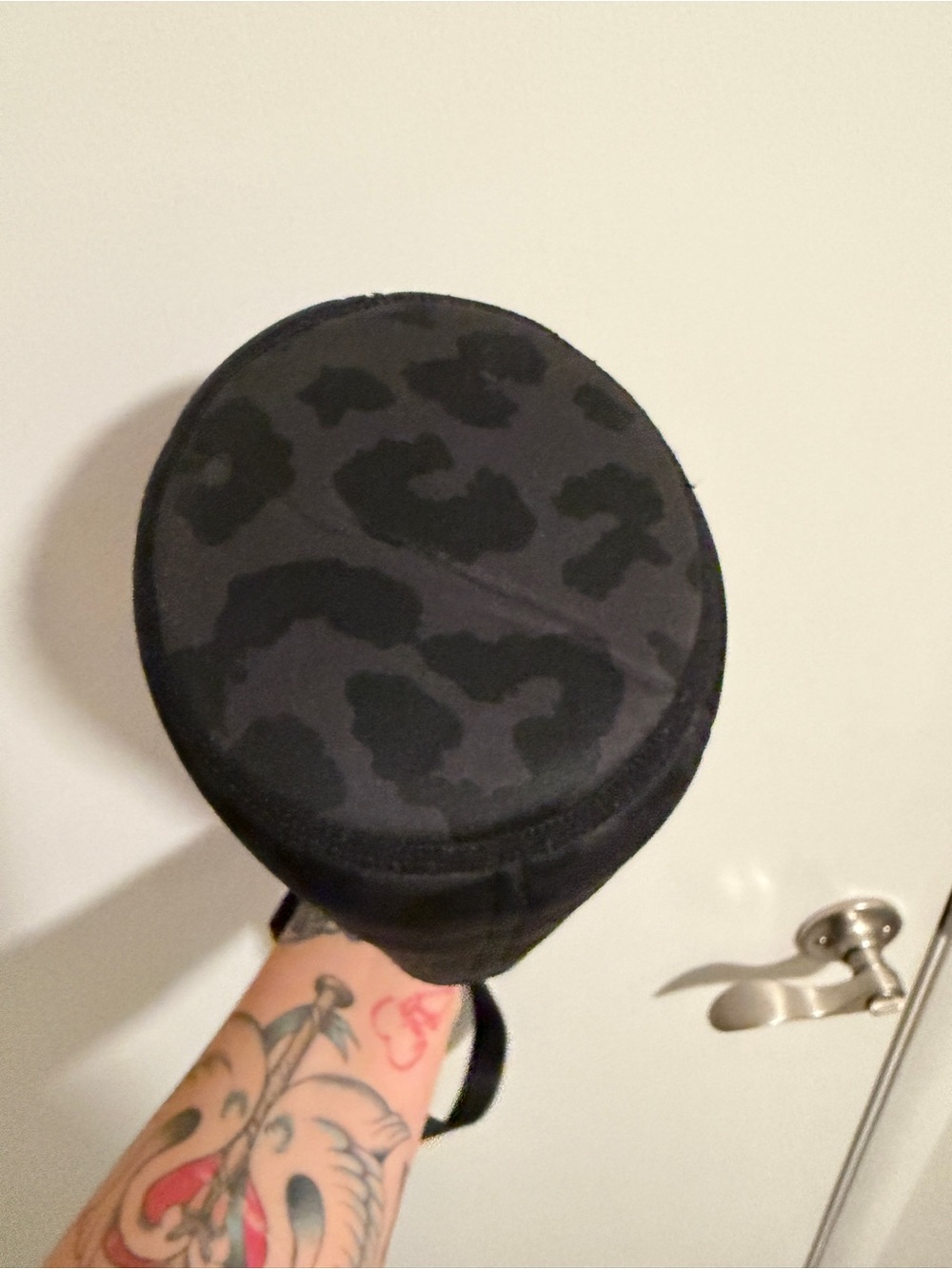 HydroJug Black Leopard Neoprene Sleeve - Picture 5 of 6